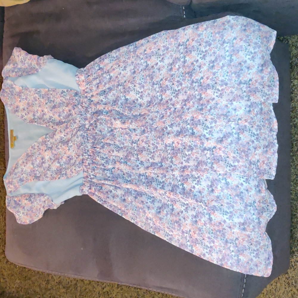 Dress Princess Vera Wang, little girls Small floral print dress.